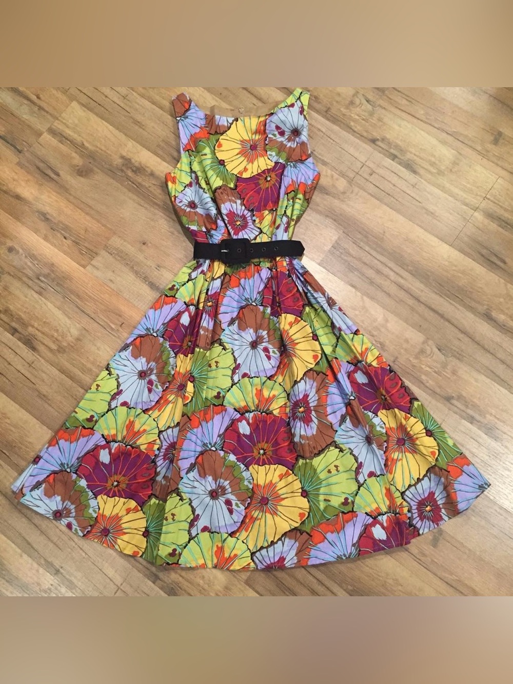 Retroliscious Size Medium Colorful Parasol Print Fit & Flare Cotton Dress